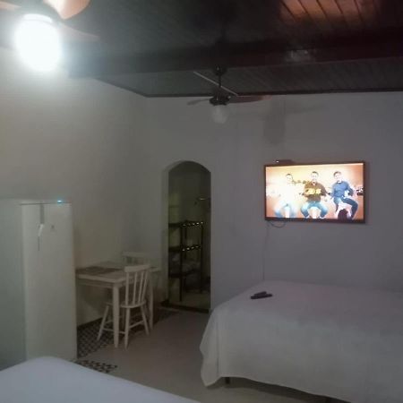Suites Proximo Ao Rio Jaguareguava Em Bertioga Kültér fotó