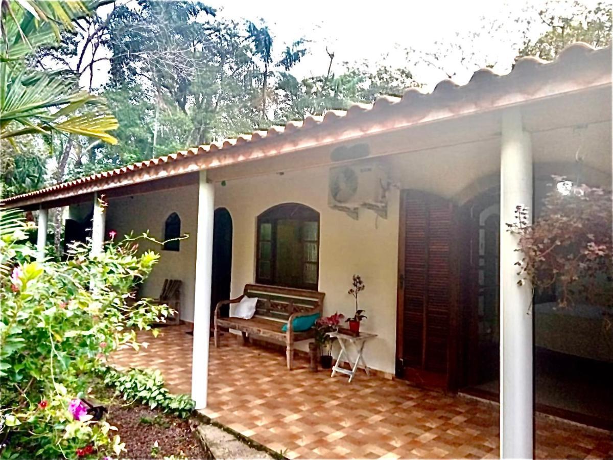 Suites Proximo Ao Rio Jaguareguava Em Bertioga Kültér fotó